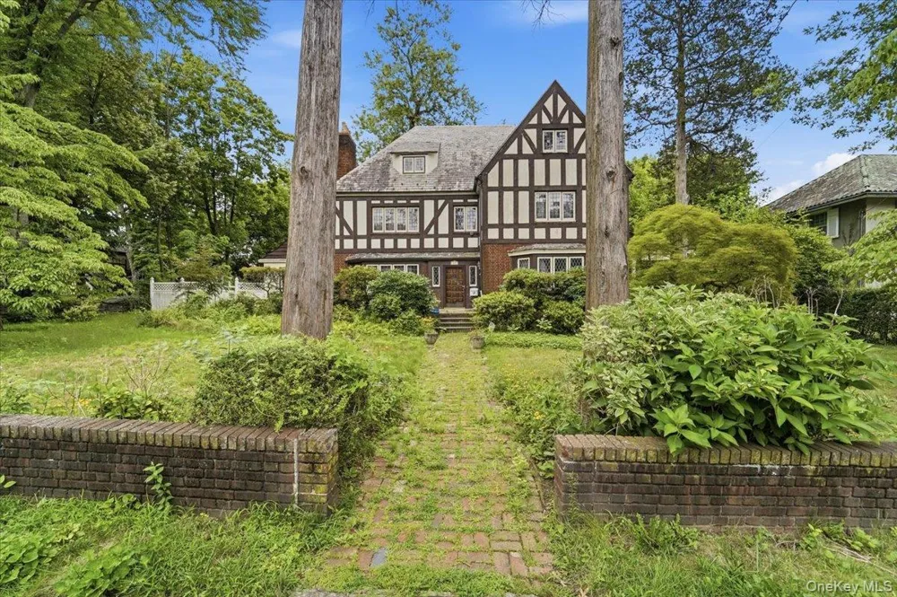 149 Esplanade Mount Vernon, NY 10553