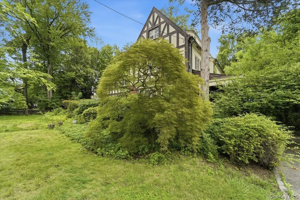149 Esplanade Mount Vernon, NY 10553