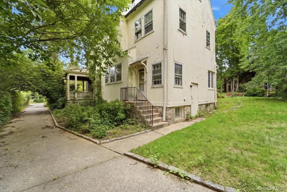 149 Esplanade Mount Vernon, NY 10553