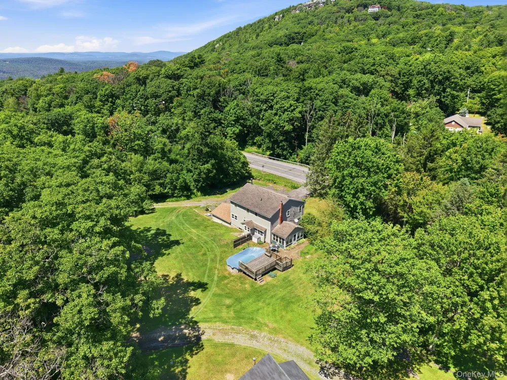 4019 State Route 52 Pine Bush, NY 12566