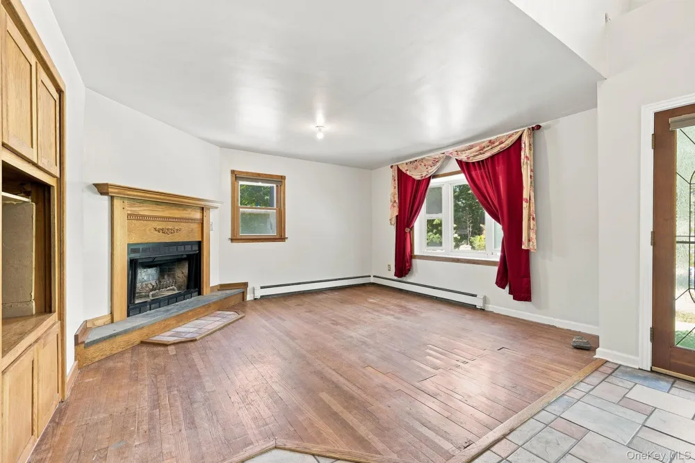 4019 State Route 52 Pine Bush, NY 12566