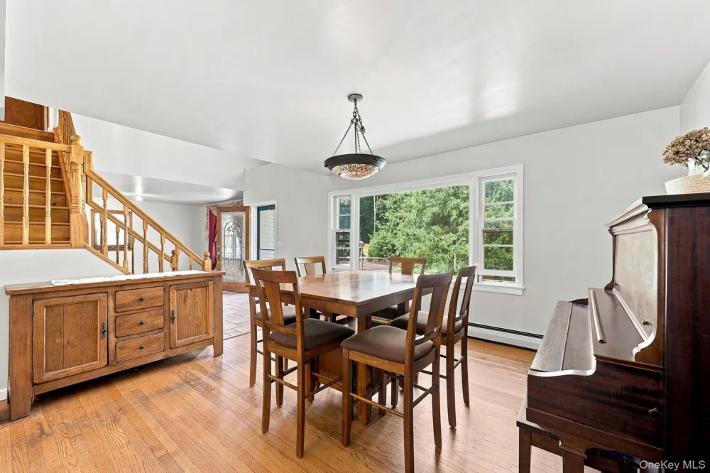 4019 State Route 52 Pine Bush, NY 12566