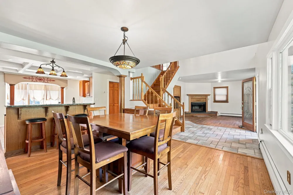 4019 State Route 52 Pine Bush, NY 12566