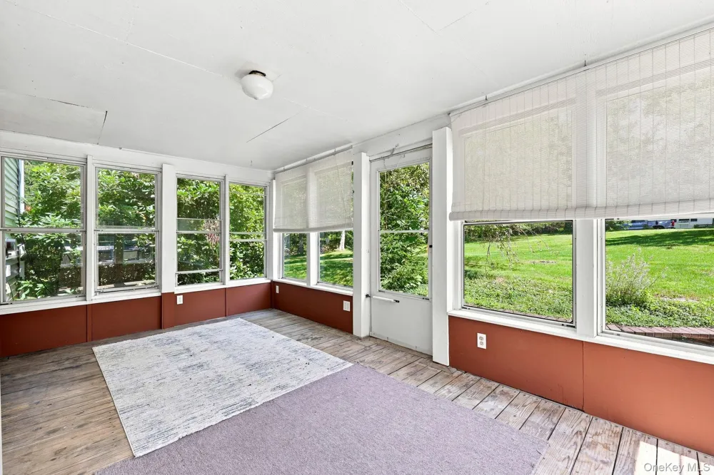 4019 State Route 52 Pine Bush, NY 12566