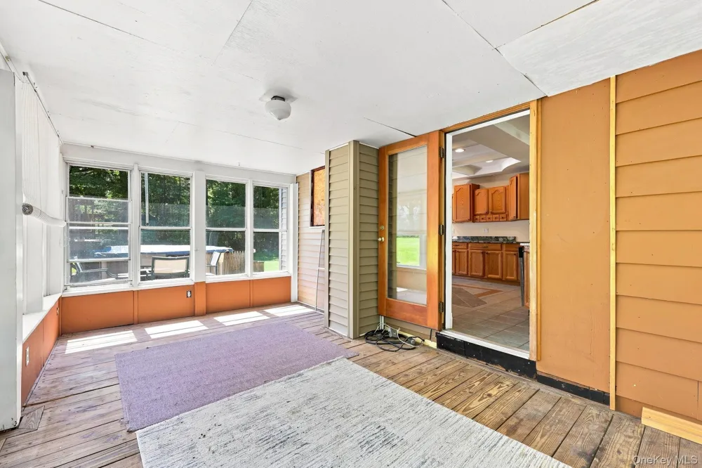 4019 State Route 52 Pine Bush, NY 12566
