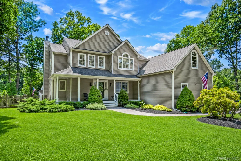 15 Cedar Lane East Patchogue, NY 11772
