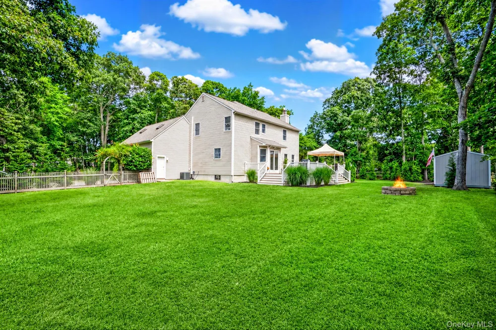 15 Cedar Lane East Patchogue, NY 11772