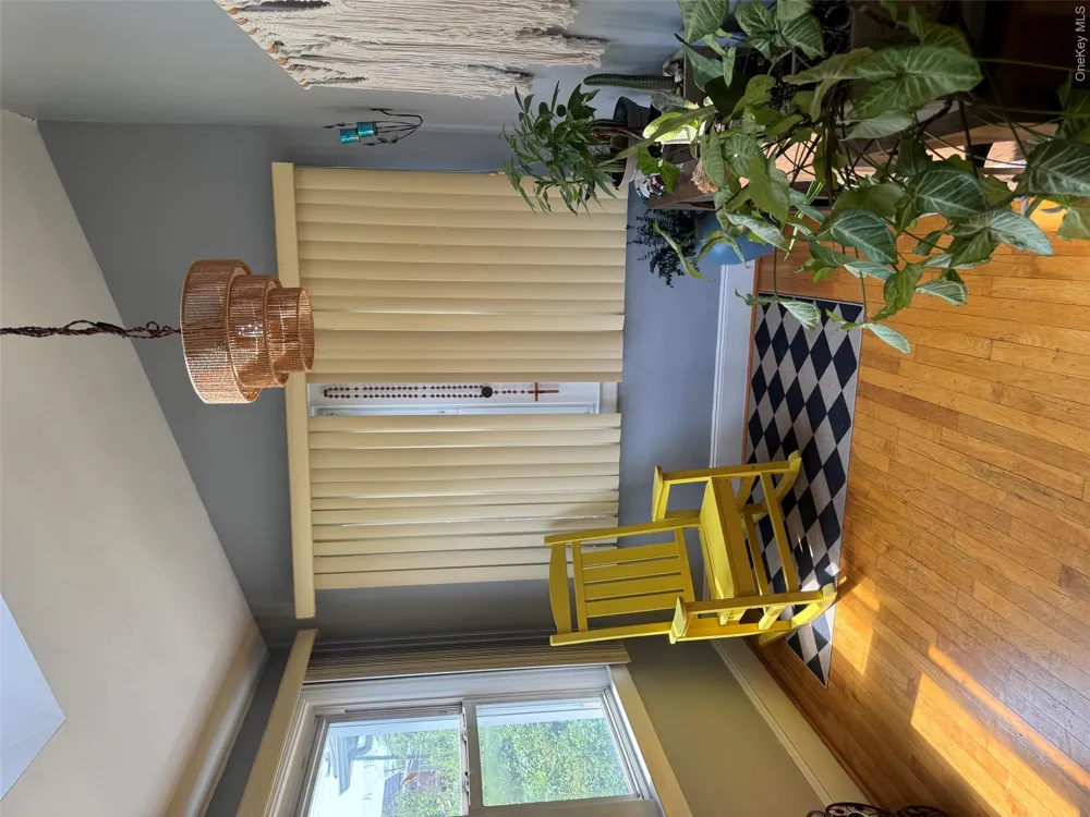 20905 Hollis Avenue Queens Village, NY 11429