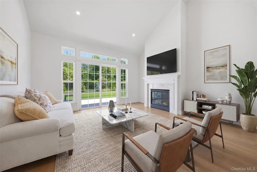 72 Farm Acre Circle Mount Sinai, NY 11766
