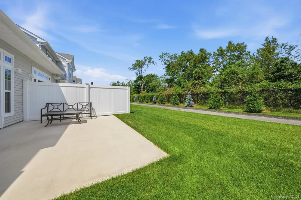 72 Farm Acre Circle Mount Sinai, NY 11766