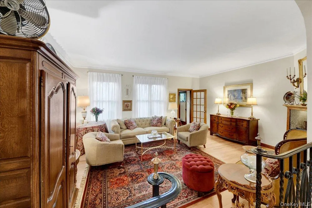 1904 Tenbroeck Avenue Bronx, NY 10461