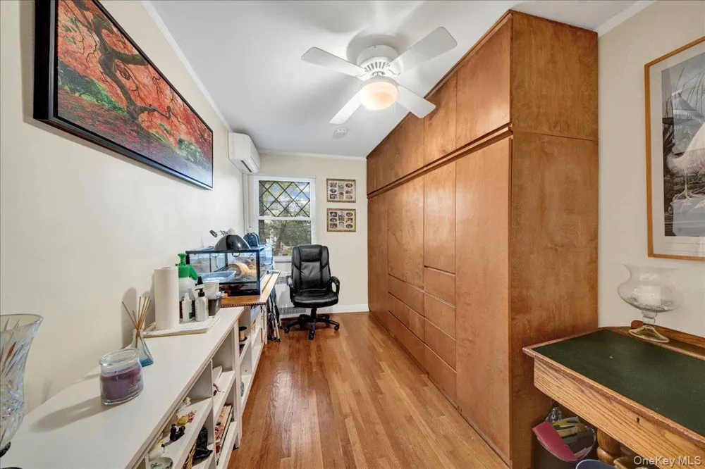 1904 Tenbroeck Avenue Bronx, NY 10461