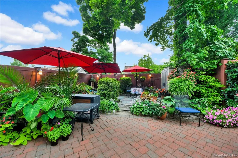 1904 Tenbroeck Avenue Bronx, NY 10461