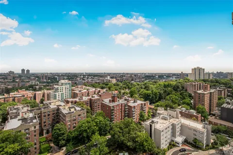 3333 Henry Hudson Parkway #22C