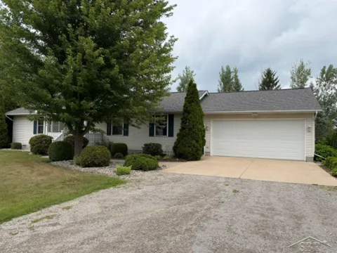 1641 Amelith Road