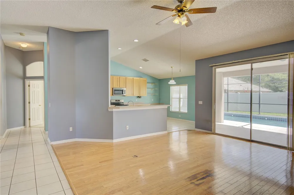 2688 SUGAR PINE RUN Oviedo, FL 32765
