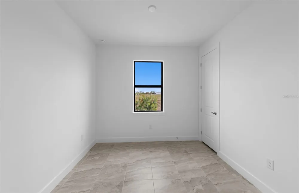 18937 INDIAN ROCK PLACE Lakewood Ranch, FL 34211