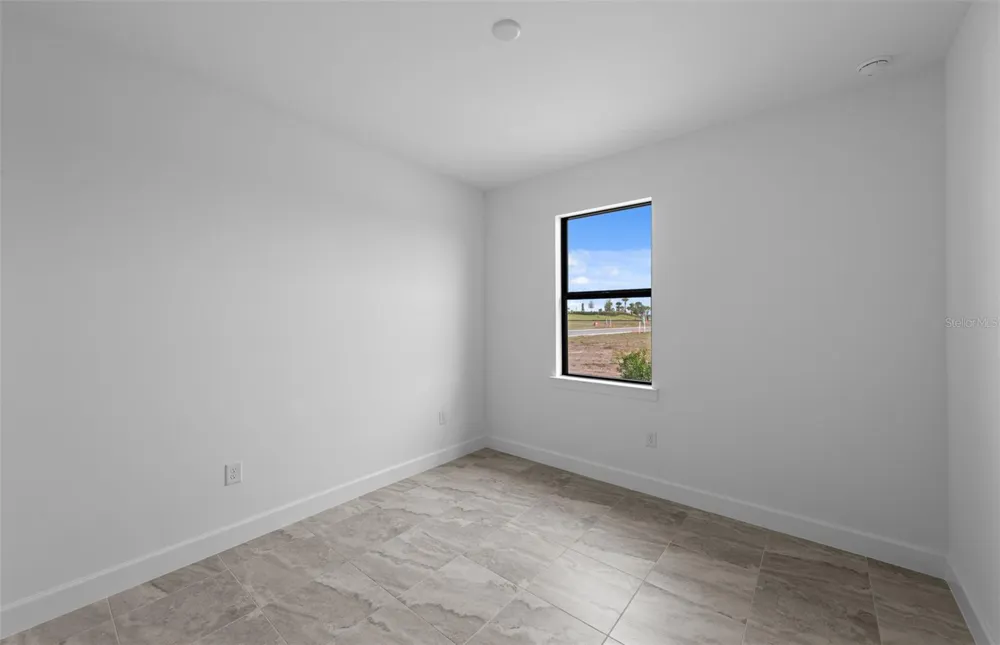 18937 INDIAN ROCK PLACE Lakewood Ranch, FL 34211