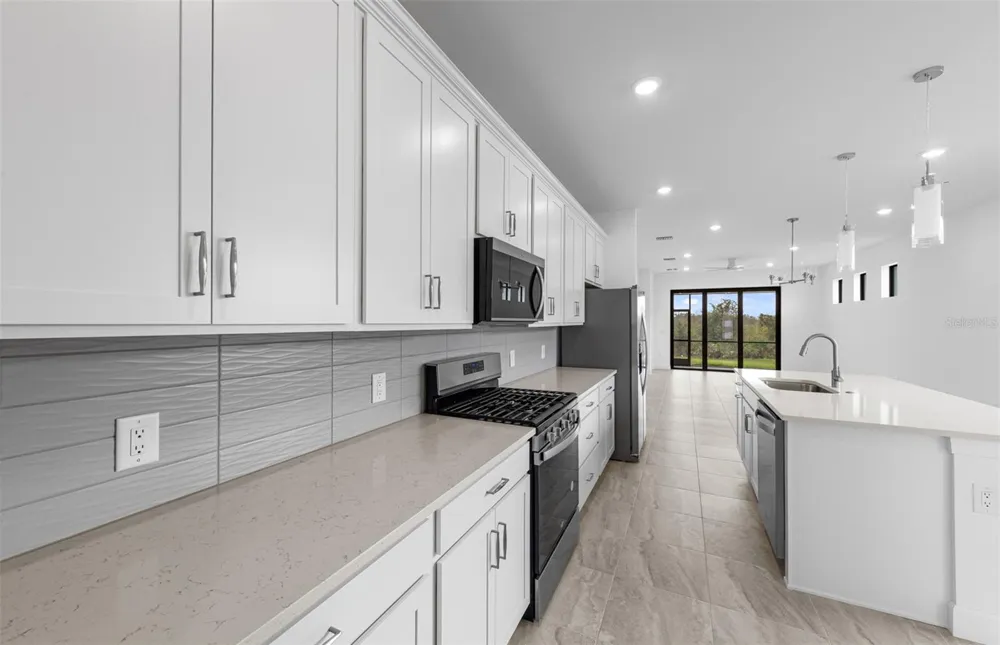 18937 INDIAN ROCK PLACE Lakewood Ranch, FL 34211
