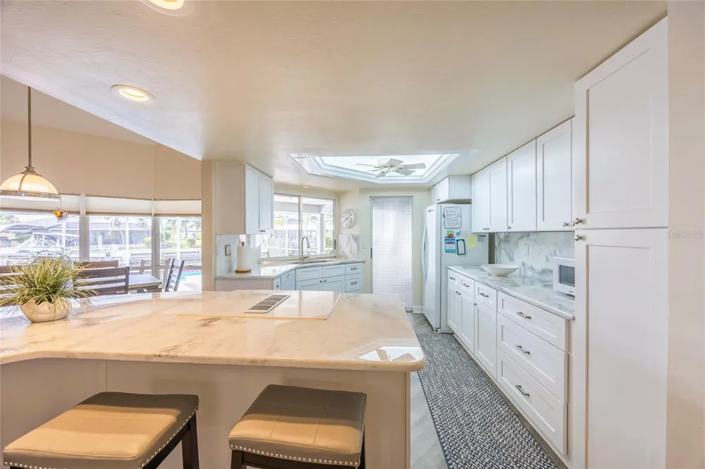 3316 SE 19TH PLACE Cape Coral, FL 33904