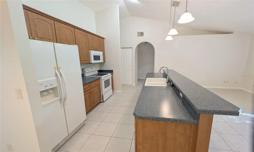 4023 EAGLE NEST POINT Crystal River, FL 34428