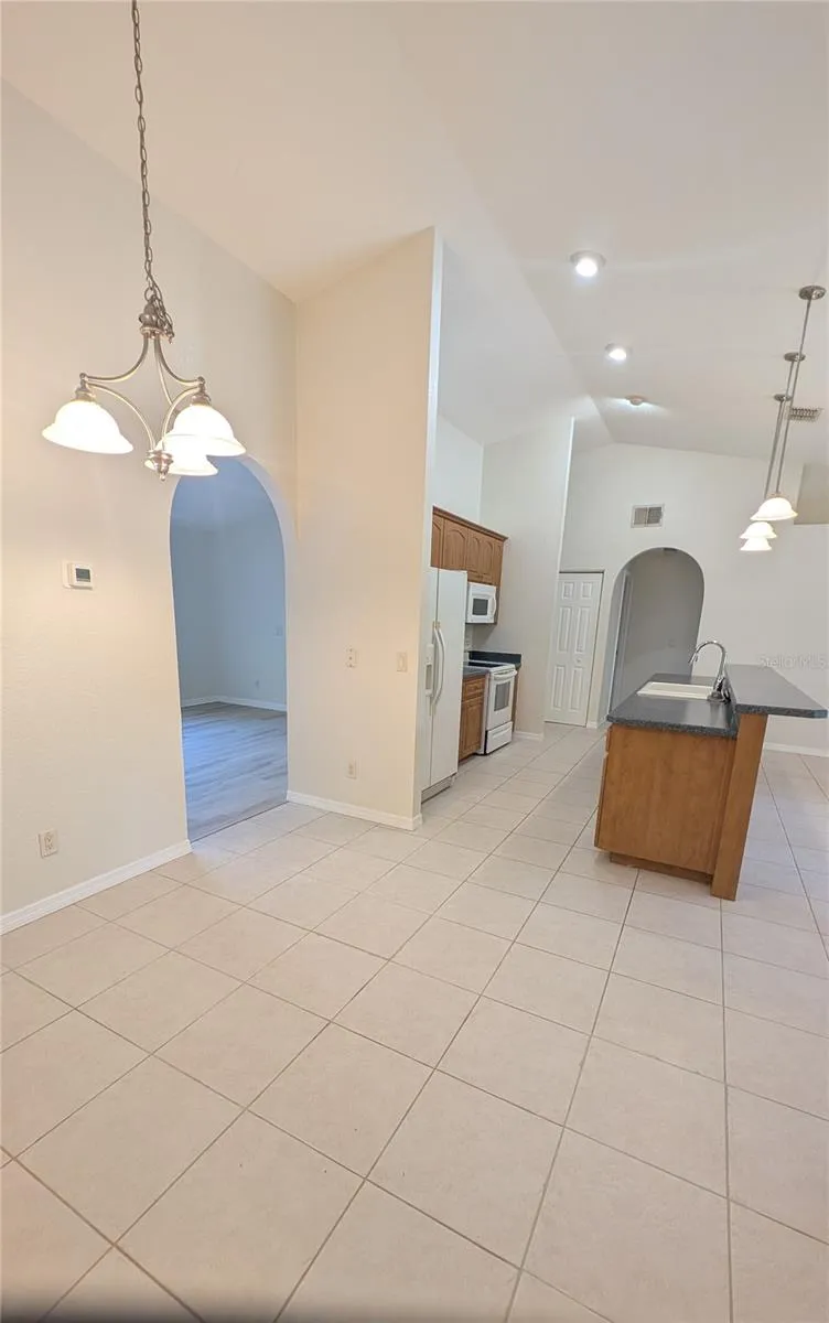 4023 EAGLE NEST POINT Crystal River, FL 34428