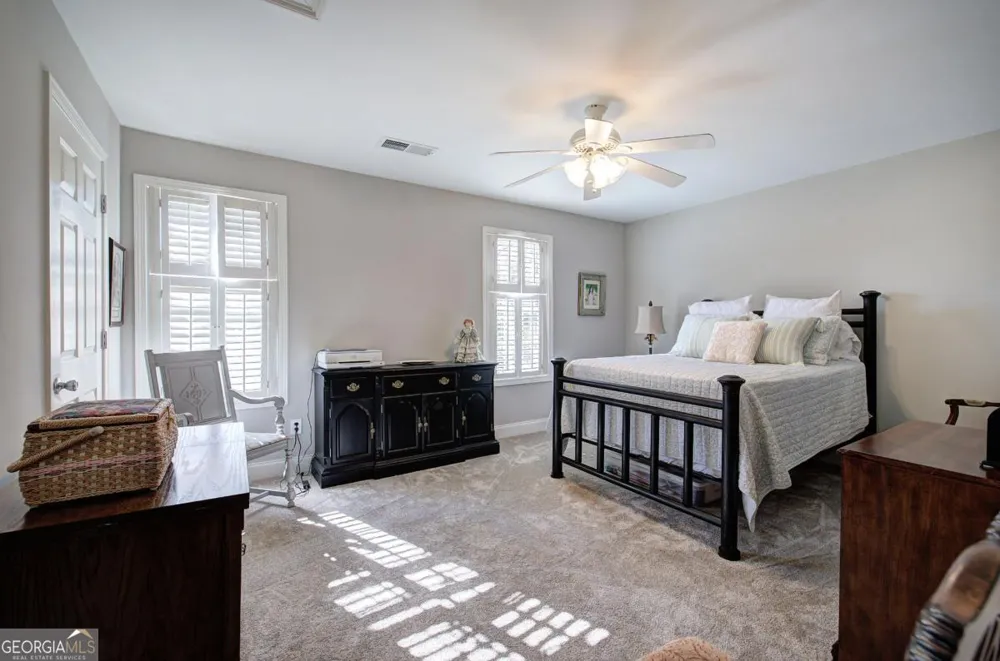 618 Manor WAY Cartersville, GA 30120