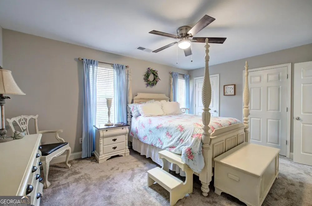 618 Manor WAY Cartersville, GA 30120