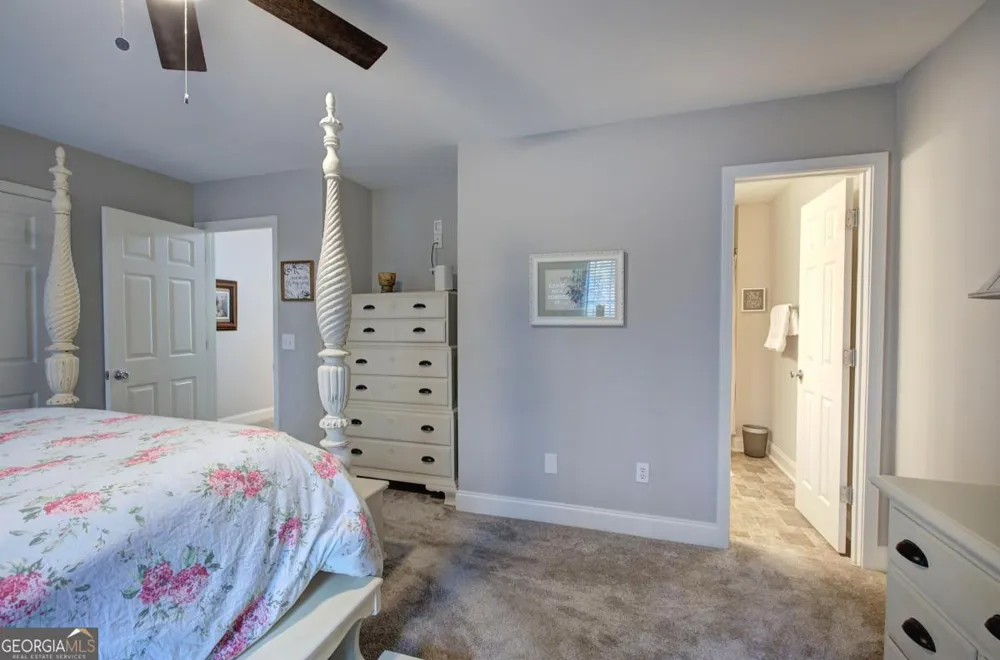 618 Manor WAY Cartersville, GA 30120