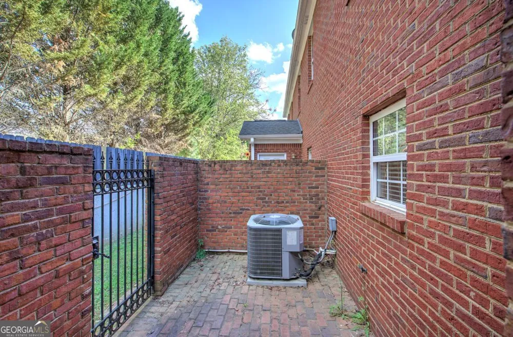 618 Manor WAY Cartersville, GA 30120