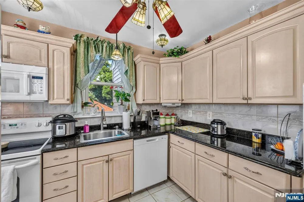 30 Elm Street Ridgefield Park, NJ 07660