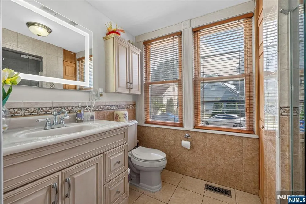 30 Elm Street Ridgefield Park, NJ 07660