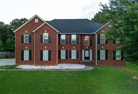 10208 Hemlock Way