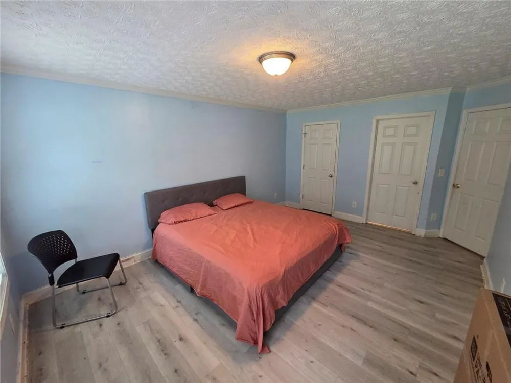 10208 Hemlock Way Jonesboro, GA 30238