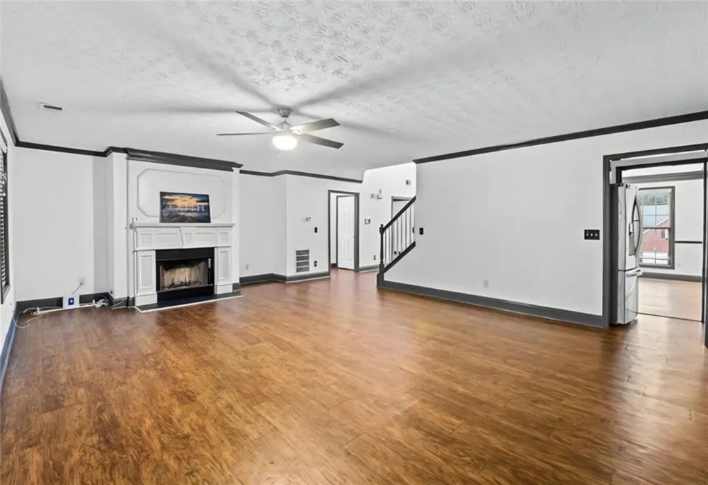 10208 Hemlock Way Jonesboro, GA 30238