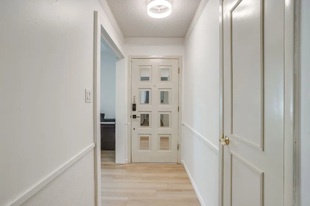 441 W Pleasantview Drive Hurst, TX 76054