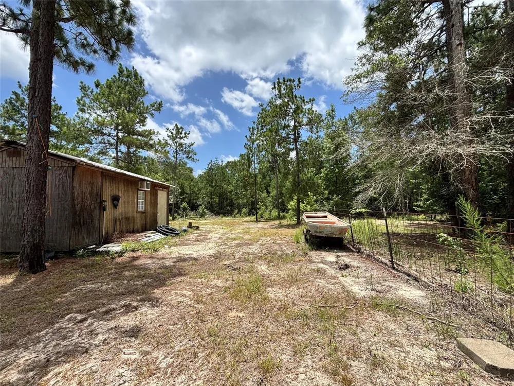 1603 Dammom Lane Kountze, TX 77663
