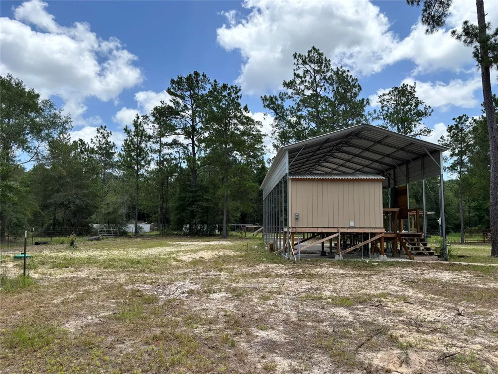1603 Dammom Lane Kountze, TX 77663