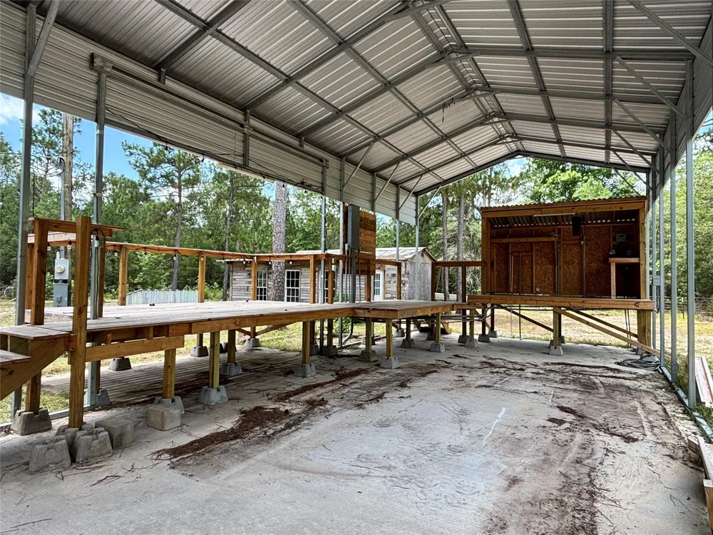 1603 Dammom Lane Kountze, TX 77663