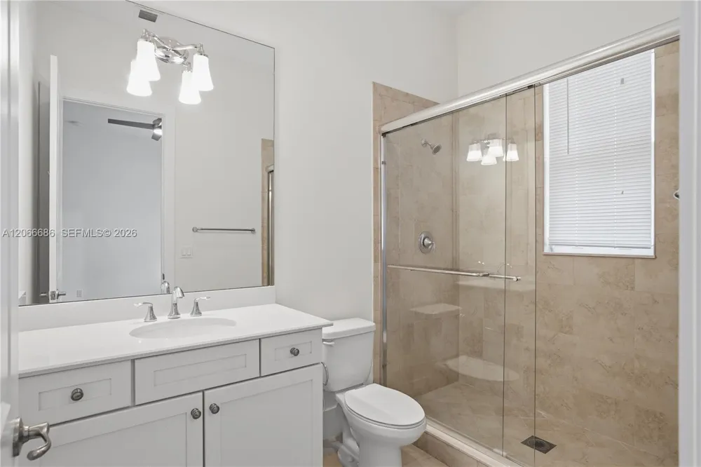 1749 NE 9th St Fort Lauderdale, FL 33304