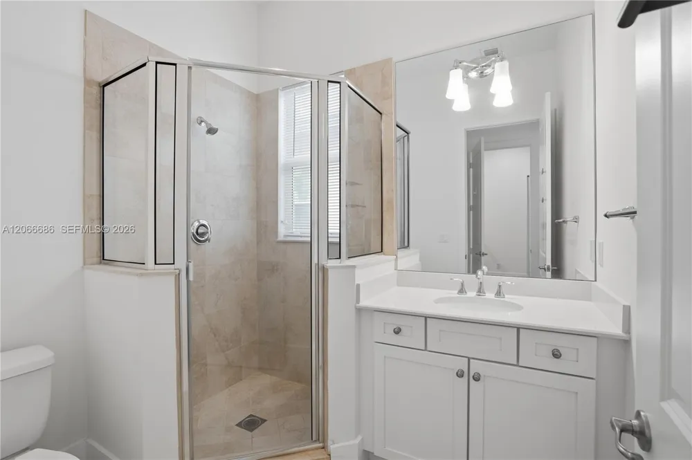 1749 NE 9th St Fort Lauderdale, FL 33304