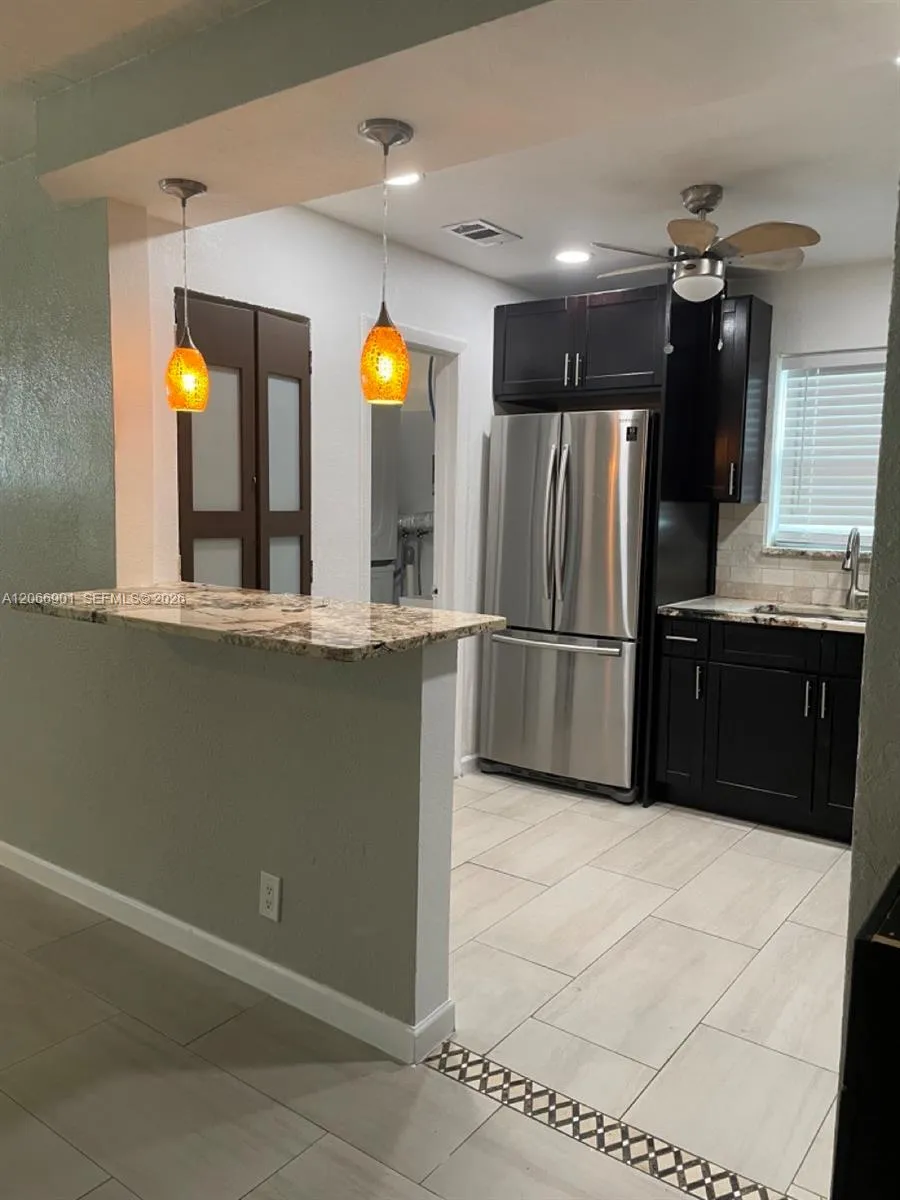 5271 NE 8th Ter Deerfield Beach, FL 33064