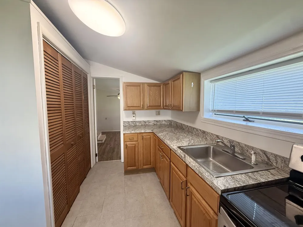 16 Paula Lane Green Creek, NJ 08204