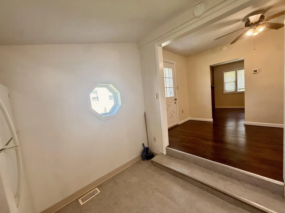 16 Paula Lane Green Creek, NJ 08204