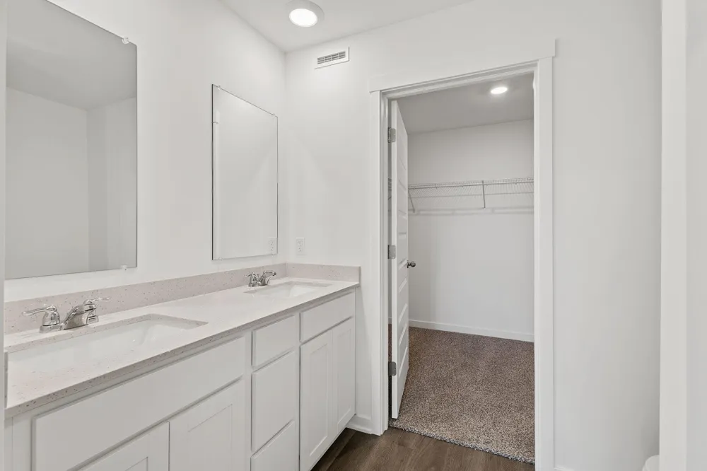 588 Mullins Street Hebron, IN 46341