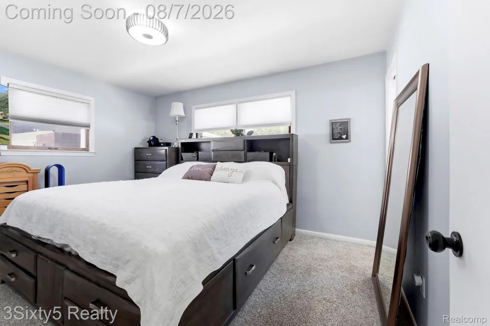 1780 Trenton Drive Trenton City, MI 48183