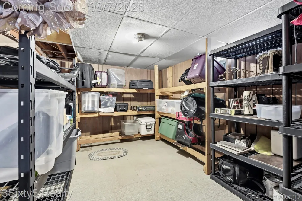1780 Trenton Drive Trenton City, MI 48183