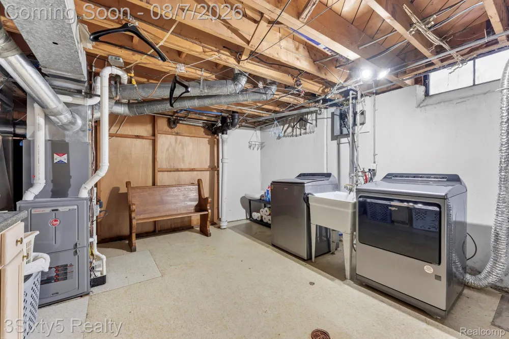 1780 Trenton Drive Trenton City, MI 48183