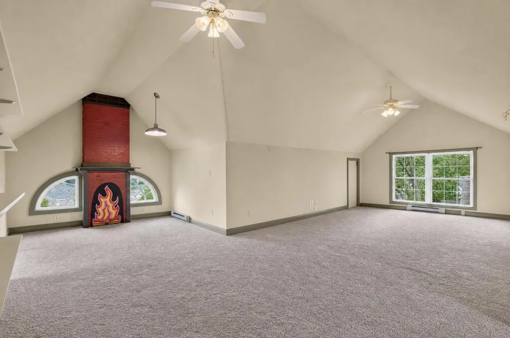 1504 Greenwood Avenue Jackson City, MI 49203