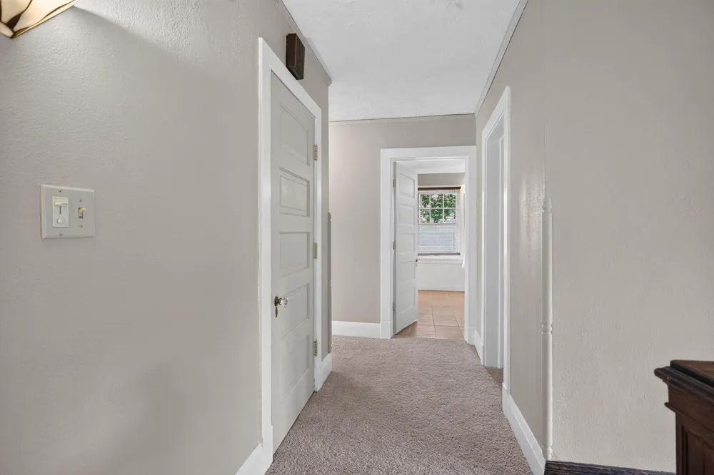 1504 Greenwood Avenue Jackson City, MI 49203